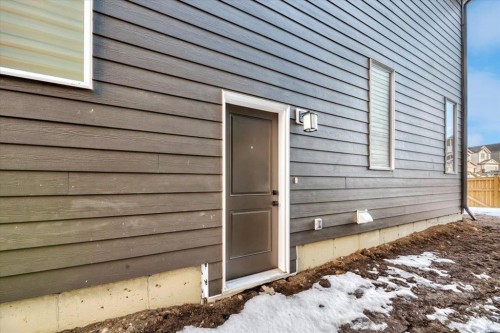 77 Versant Point Sw, Calgary, AB - Outdoor With Exterior