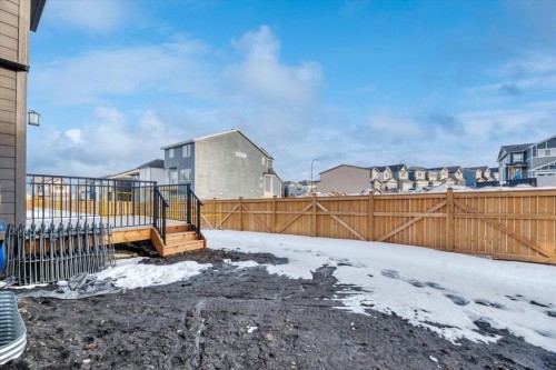 77 Versant Point Sw, Calgary, AB - Outdoor