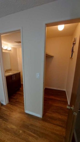 821 Whitemont Drive Ne, Calgary, AB - Indoor Photo Showing Other Room