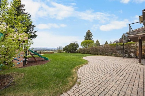 136 Edelweiss Drive Nw, Calgary, AB - Outdoor With View