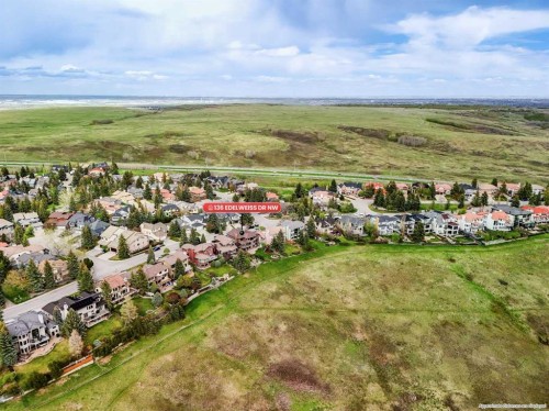 136 Edelweiss Drive Nw, Calgary, AB - Outdoor With View