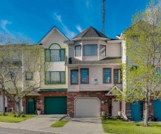 5465 Patina Drive SW Calgary, AB T3H 3J8