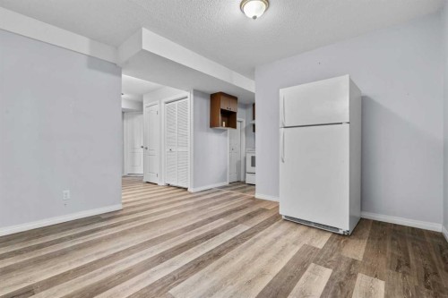 230 Tarawood Close Ne, Calgary, AB - Indoor
