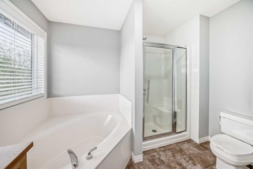 114 Valley Crest Close Nw, Calgary, AB - Indoor Photo Showing Bathroom