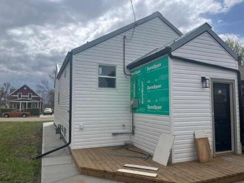 406 Main Street, Trochu, AB - Outdoor