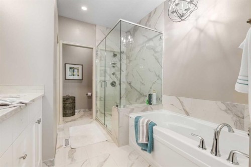 38 Kincora Terrace Nw, Calgary, AB - Indoor Photo Showing Bathroom