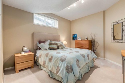 38 Kincora Terrace Nw, Calgary, AB - Indoor Photo Showing Bedroom