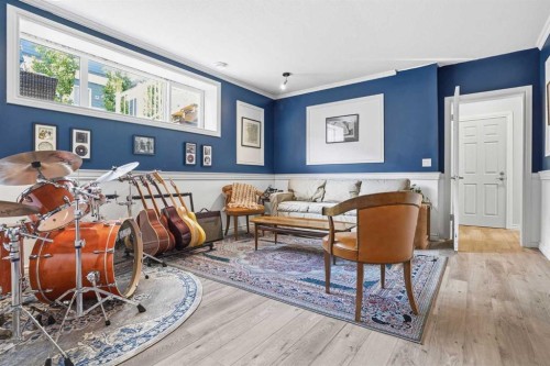 25 Yorkville Green Sw, Calgary, AB - Indoor