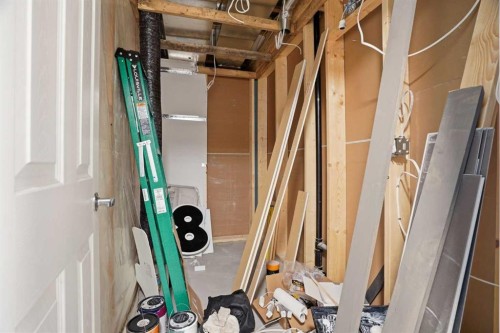 25 Yorkville Green Sw, Calgary, AB - Indoor
