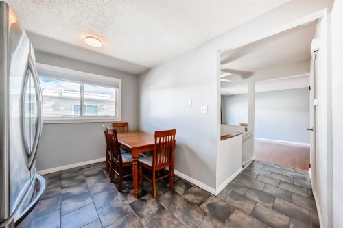 3-4503 75 Street Nw, Calgary, AB - Indoor Photo Showing Dining Room