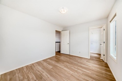 137 Eversyde Boulevard Sw, Calgary, AB - Indoor Photo Showing Other Room