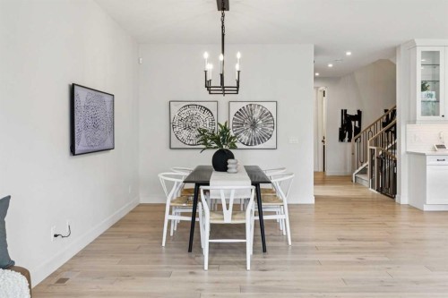 22 Mahogany Cove Se, Calgary, AB - Indoor