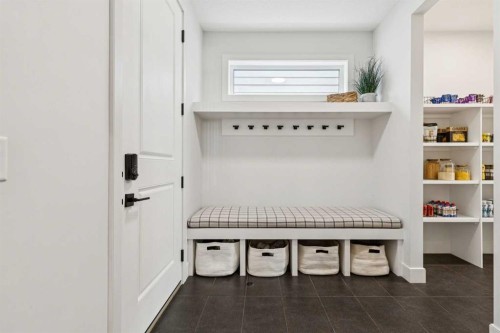 22 Mahogany Cove Se, Calgary, AB - Indoor