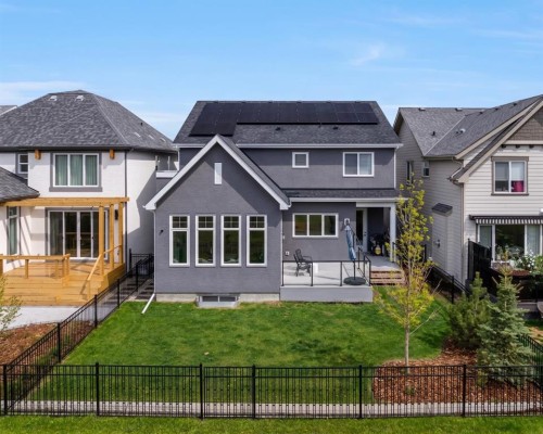 22 Mahogany Cove Se, Calgary, AB - Outdoor