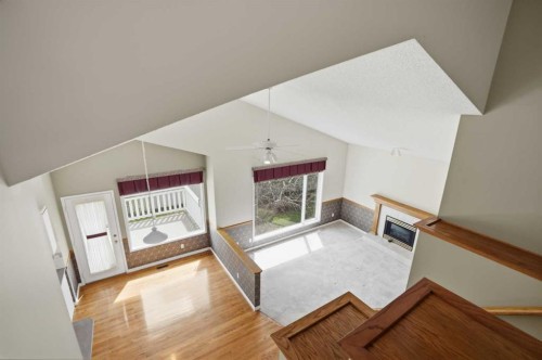 12 Citadel Park Nw, Calgary, AB - Indoor Photo Showing Other Room