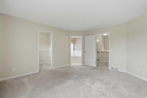 12 Citadel Park Nw, Calgary, AB - Indoor Photo Showing Other Room