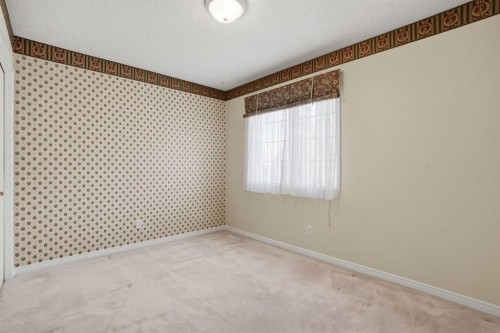 12 Citadel Park Nw, Calgary, AB - Indoor Photo Showing Other Room