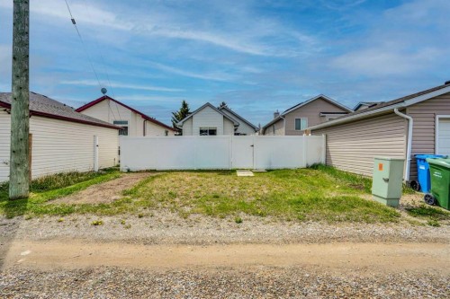 42 Harvest Rose Circle Ne, Calgary, AB - Outdoor