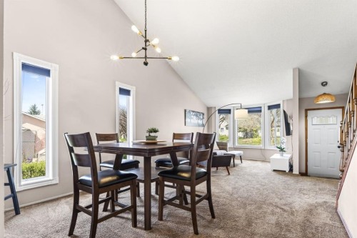 235 Deerview Drive Se, Calgary, AB - Indoor Photo Showing Dining Room