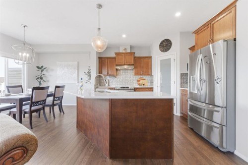 138 Bridlerange Place Sw, Calgary, AB - Indoor Photo Showing Kitchen