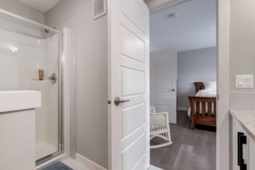 52 Mill Road, Cochrane, AB - Indoor Photo Showing Bathroom