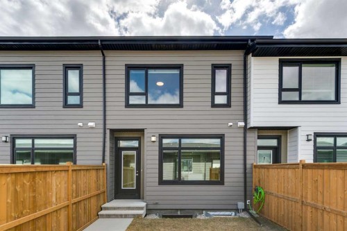 201 Vantage Drive, Cochrane, AB - Outdoor With Exterior