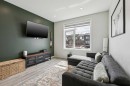 201 Vantage Drive, Cochrane, AB  - Indoor Photo Showing Living Room 
