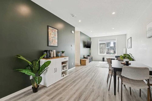 201 Vantage Drive, Cochrane, AB - Indoor Photo Showing Dining Room