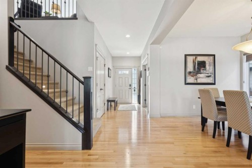 24 Auburn Sound Crescent Se, Calgary, AB - Indoor Photo Showing Other Room
