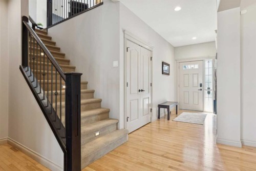 24 Auburn Sound Crescent Se, Calgary, AB - Indoor Photo Showing Other Room