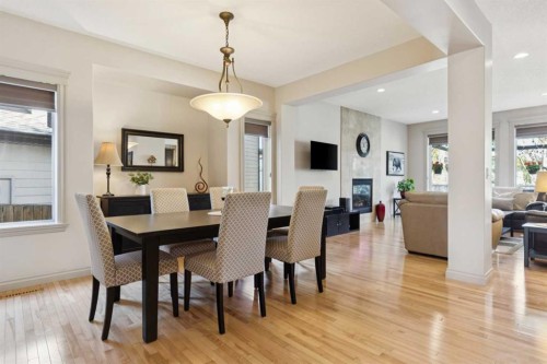 24 Auburn Sound Crescent Se, Calgary, AB - Indoor Photo Showing Dining Room