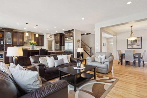 24 Auburn Sound Crescent Se, Calgary, AB - Indoor Photo Showing Living Room