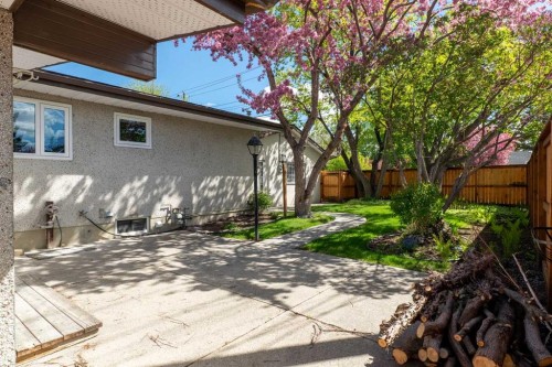 332 Wascana Crescent Se, Calgary, AB - Outdoor