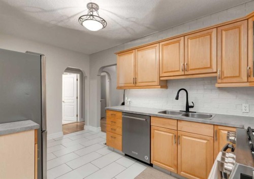 1817 18 Street Sw, Calgary, AB - Indoor Photo Showing Kitchen With Double Sink