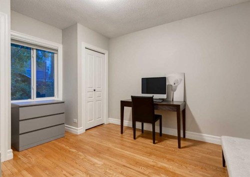 1817 18 Street Sw, Calgary, AB - Indoor
