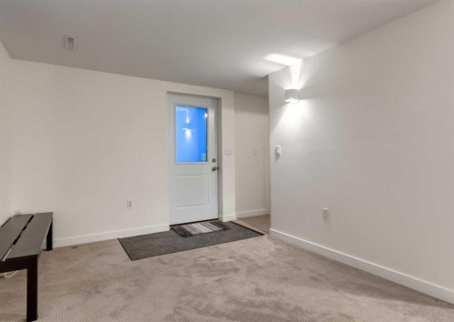 1817 18 Street Sw, Calgary, AB - Indoor Photo Showing Other Room
