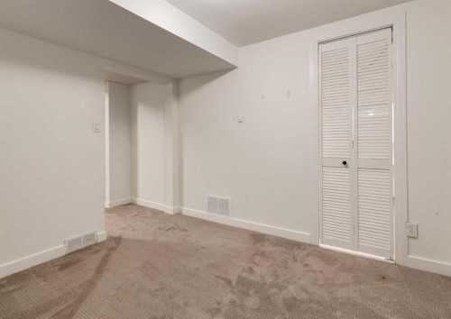 1817 18 Street Sw, Calgary, AB - Indoor Photo Showing Other Room
