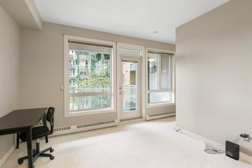 204-3111 34 Avenue Nw, Calgary, AB - Indoor