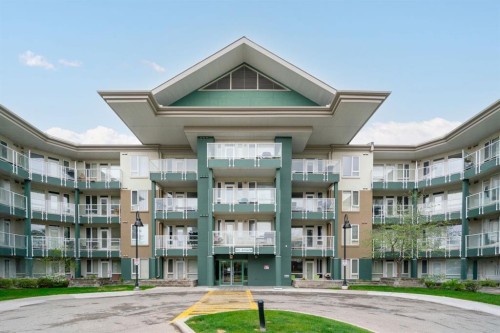204-3111 34 Avenue Nw, Calgary, AB - Outdoor With Facade