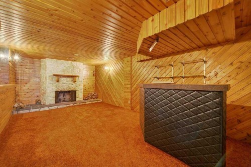 83 Ferncliff Crescent Se, Calgary, AB - Indoor With Fireplace