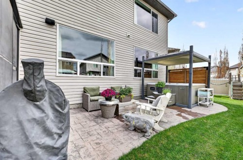 31 Kingston View Se, Airdrie, AB - Outdoor With Deck Patio Veranda With Exterior