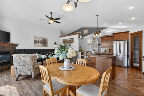 283 Willow Ridge Manor, Diamond Valley, AB - Indoor Photo Showing Dining Room