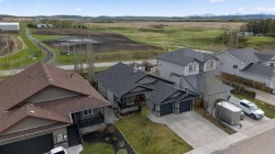 283 Willow Ridge Manor Diamond Valley, AB T0L 0H0