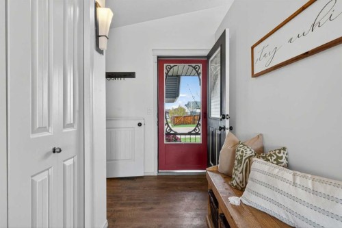283 Willow Ridge Manor, Diamond Valley, AB - Indoor Photo Showing Other Room