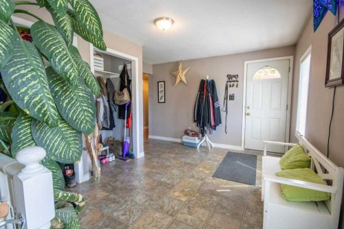 10-33139 Range Road 55, Rural Mountain View County, AB - Indoor Photo Showing Other Room