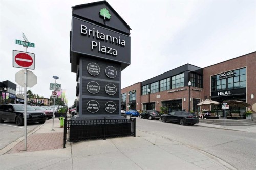 306-735 56 Avenue Sw, Calgary, AB - Outdoor