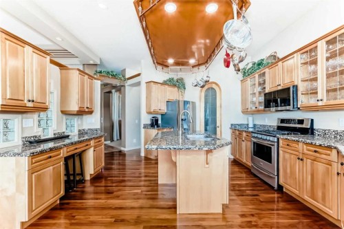 62 Chapala Crescent Se, Calgary, AB 