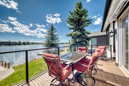 62 Chapala Crescent Se, Calgary, AB 