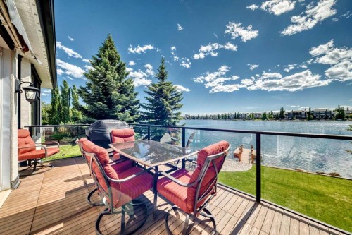 62 Chapala Crescent Se, Calgary, AB 