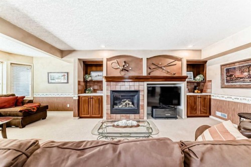 62 Chapala Crescent Se, Calgary, AB 